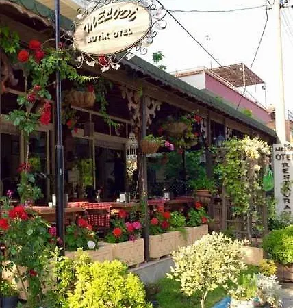 Hotel Melodi *